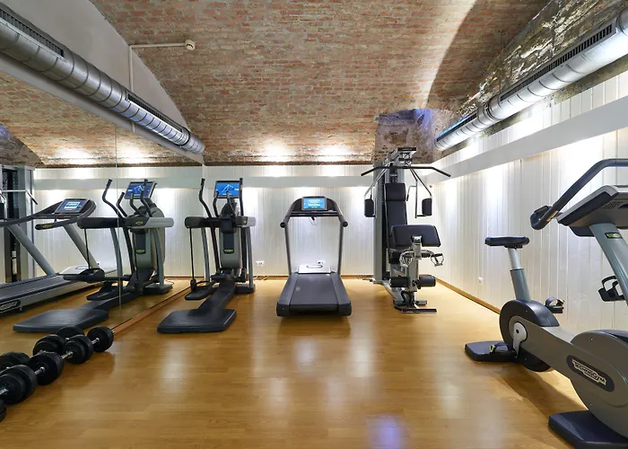 Aparthotel Hilight 4*